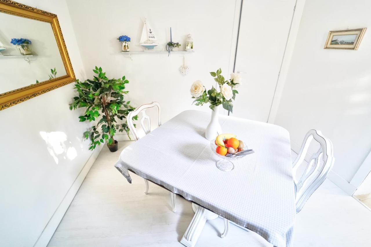 Bed & Breakfast My Home - Alassio Luaran gambar